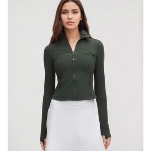 Lululemon Athletica Legacy Green Cropped Jacket